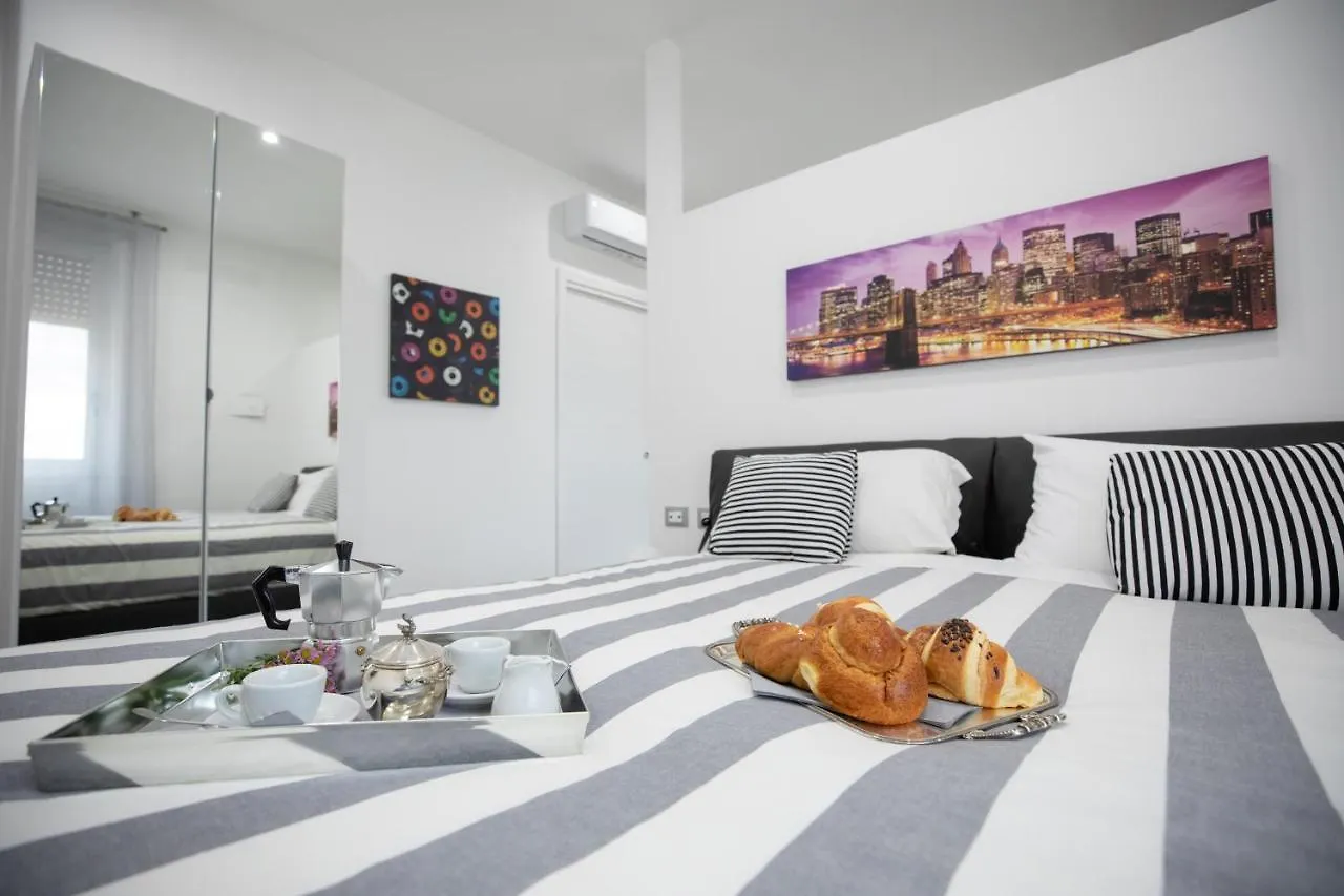 Napolidays Toledo Apartment By Dimorra